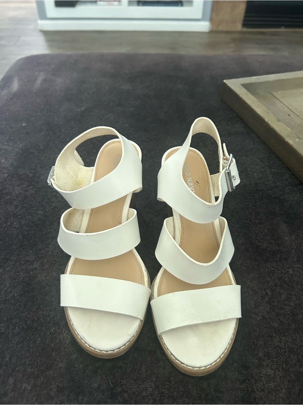 Old Navy White Strappy Women's Sandals